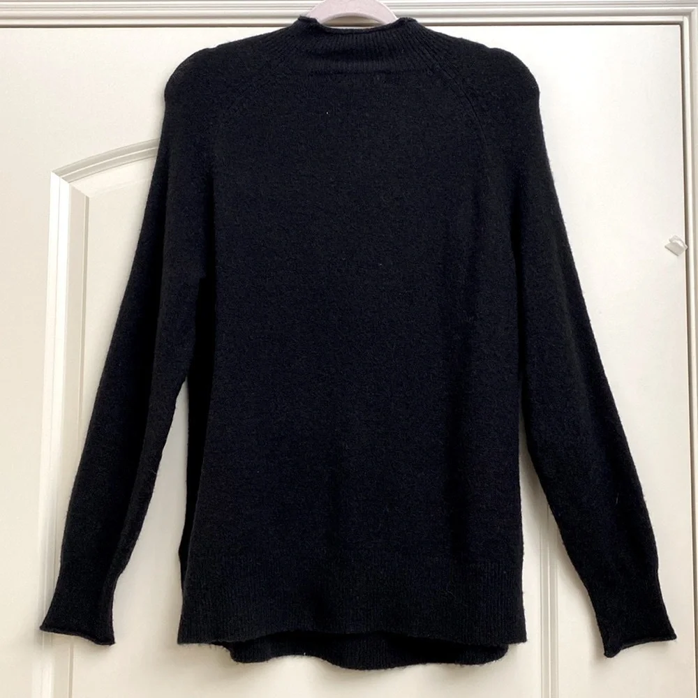 J Crew Mock Neck Sweater Pullover Womens S Merino Wool/Alpaca Blend Black preppy